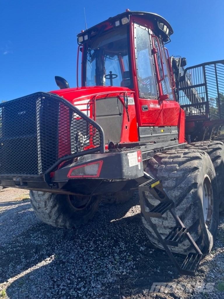 Komatsu 895 Vyvážecí traktory