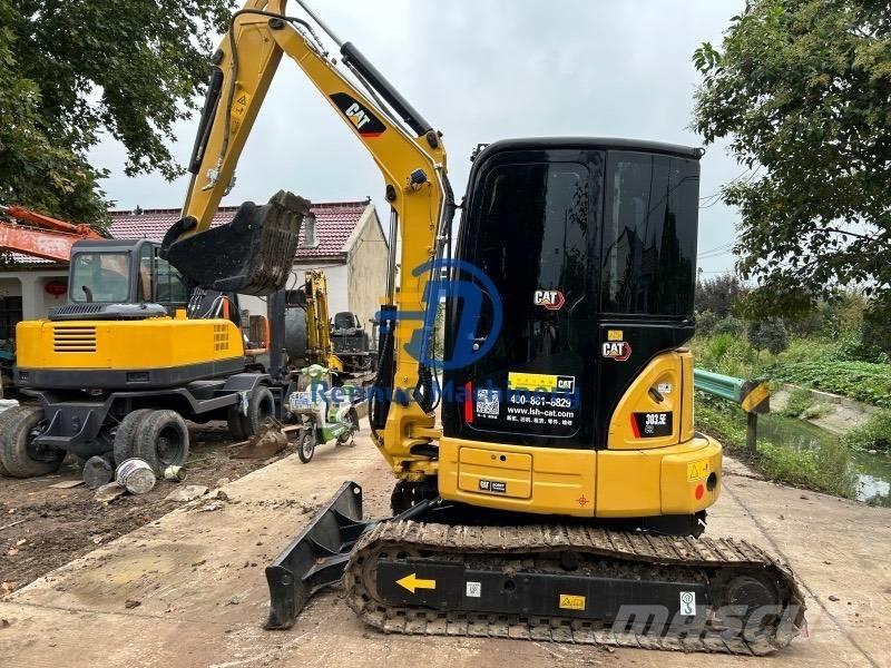 CAT 303.5 E Mini rýpadla < 7t