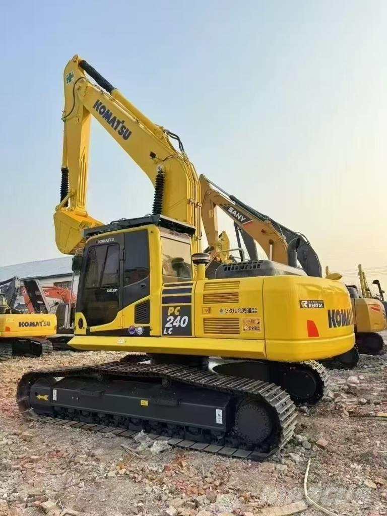 Komatsu PC 240 Pásová rýpadla