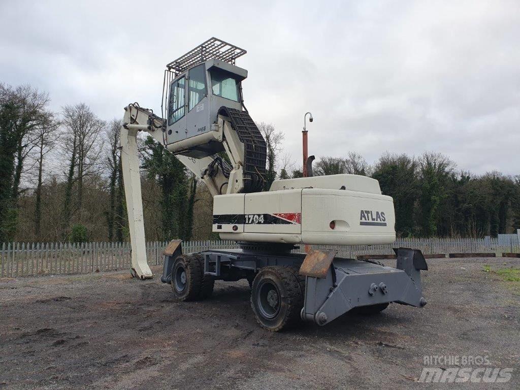 Atlas 1704 Stroje pro manipulaci s odpadem