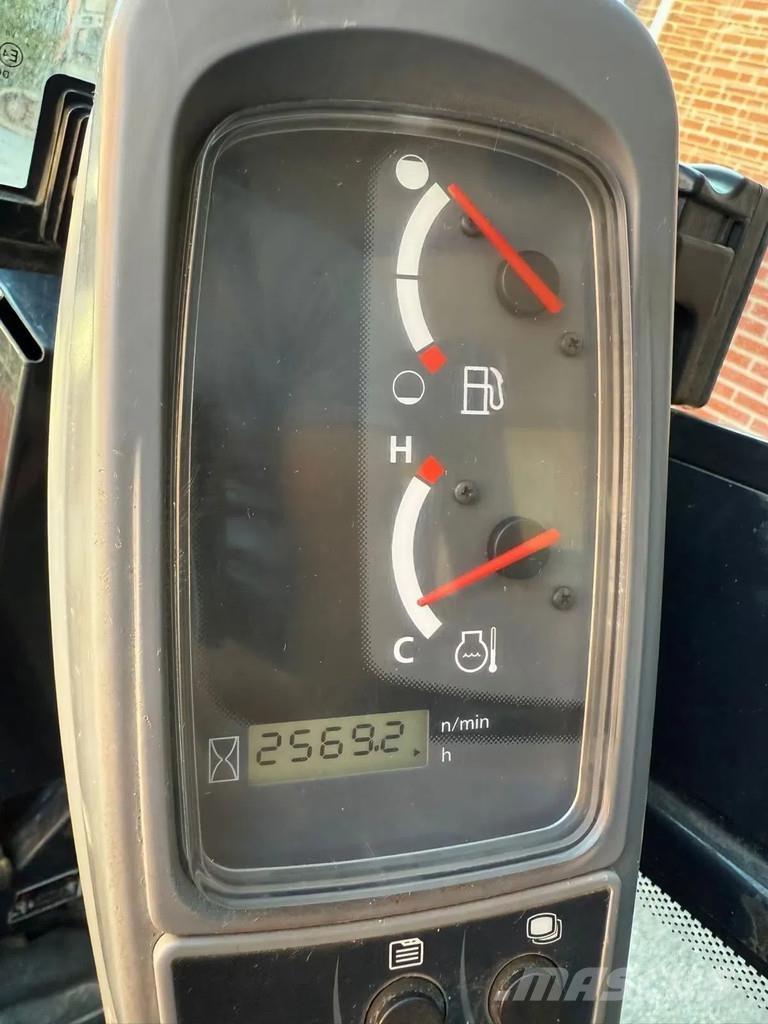 Kubota KX016-4 Mini rýpadla < 7t