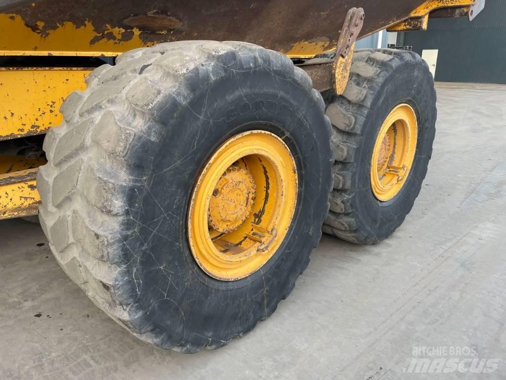 Volvo A30F Kloubové dempry