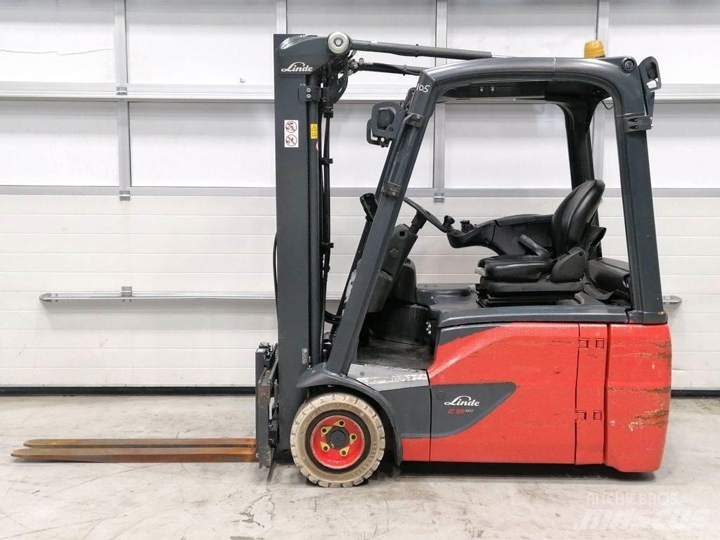 Linde E18-02 Akumulátorové vozíky