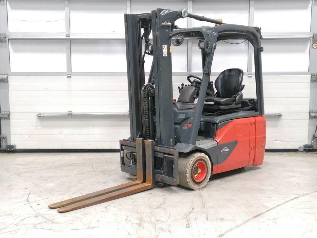 Linde E18-02 Akumulátorové vozíky