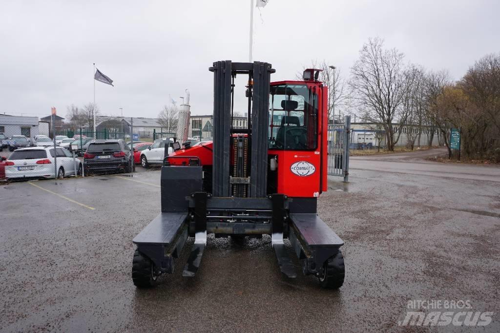 Combilift C4000 4 cestní vysokozdvižné vozíky