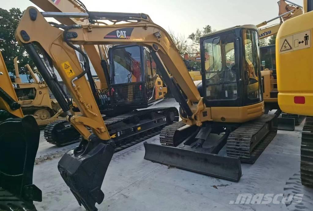 CAT 304 CR Mini rýpadla < 7t