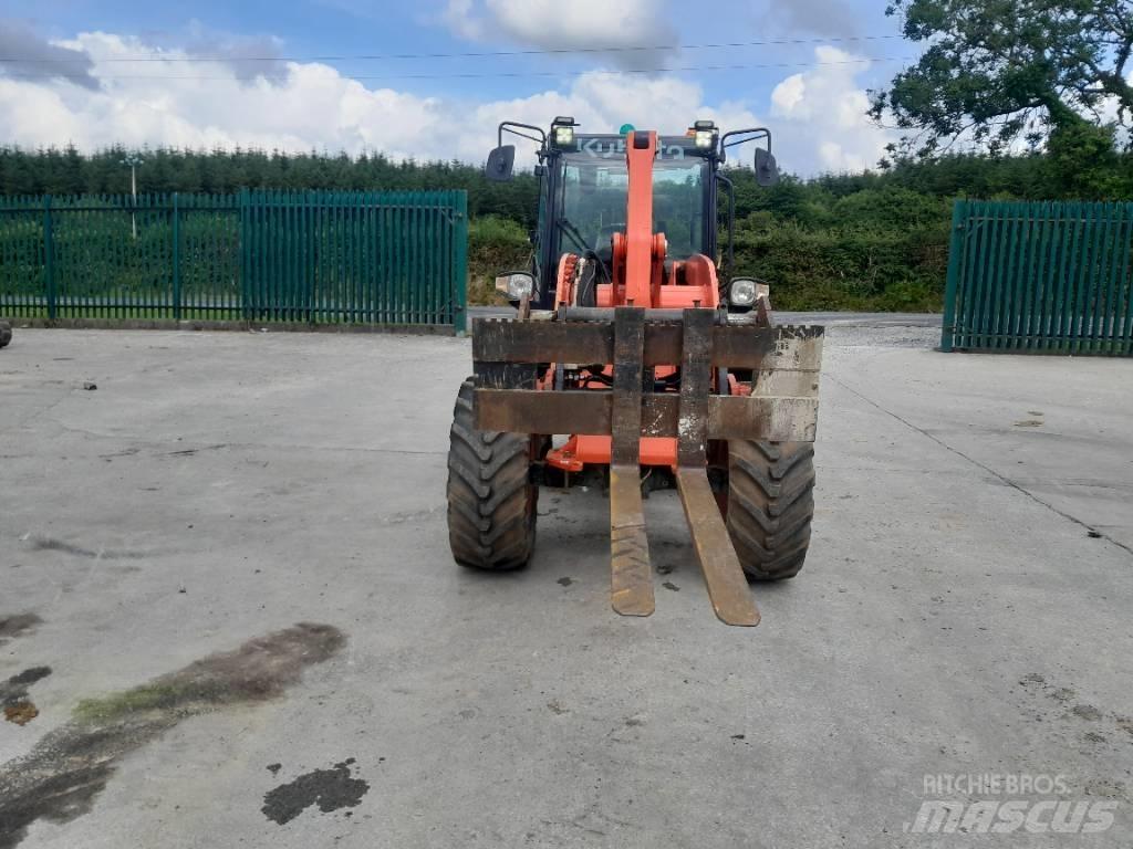 Kubota R 085 Kolové nakladače