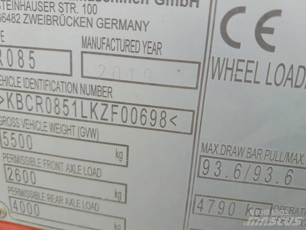 Kubota R 085 Kolové nakladače