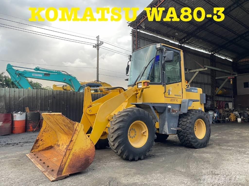 Komatsu WA80-3 Kolové nakladače