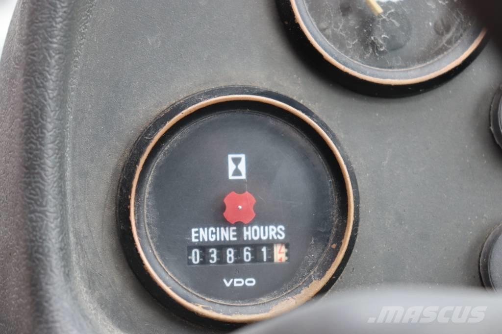 Manitou MT 732 Teleskopické manipulátory