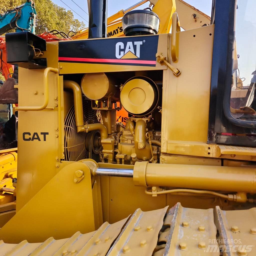 CAT D 6 M Pásové dozery