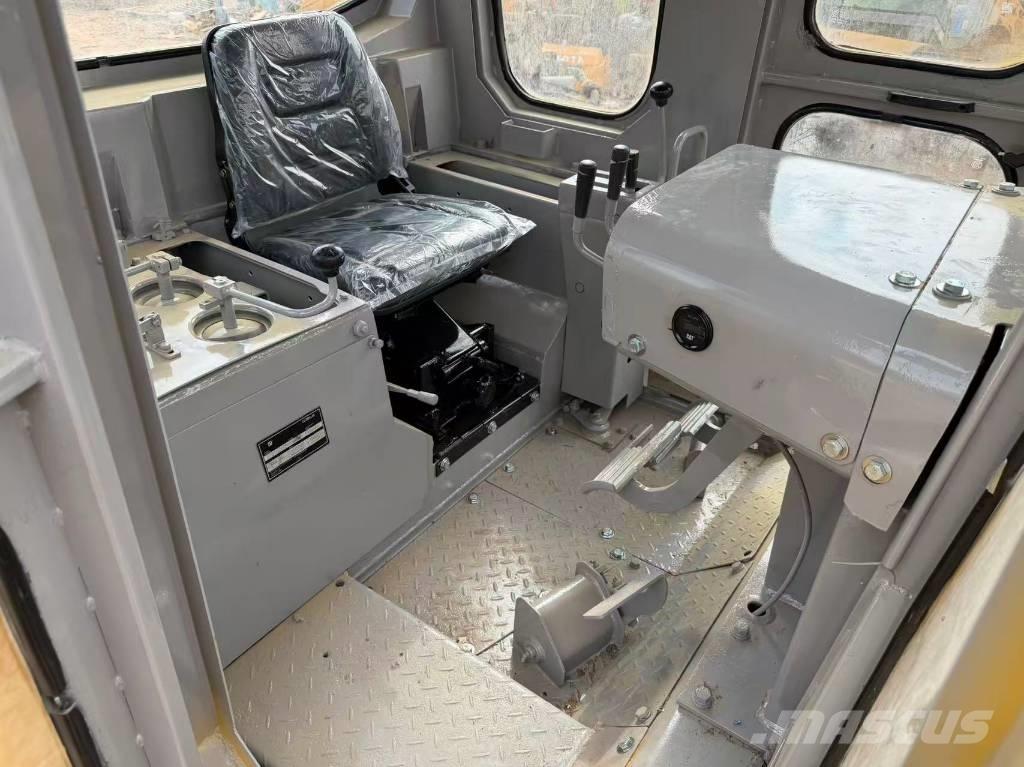 CAT D7G Pásové dozery