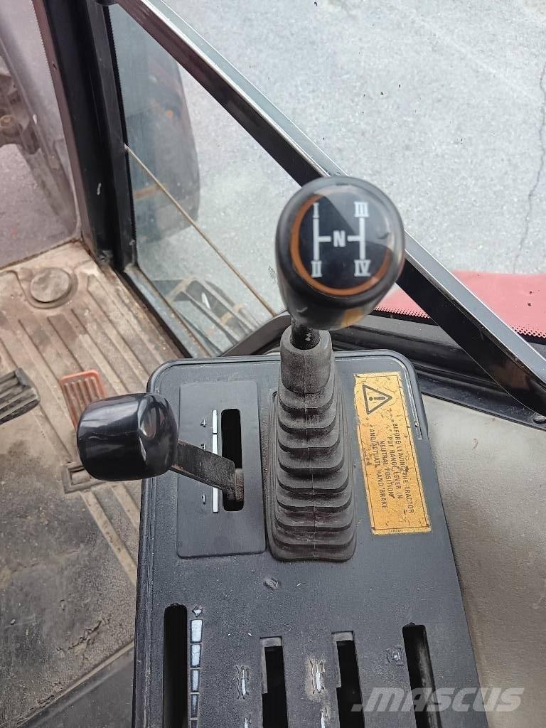 Case IH 5150 Plus Traktory