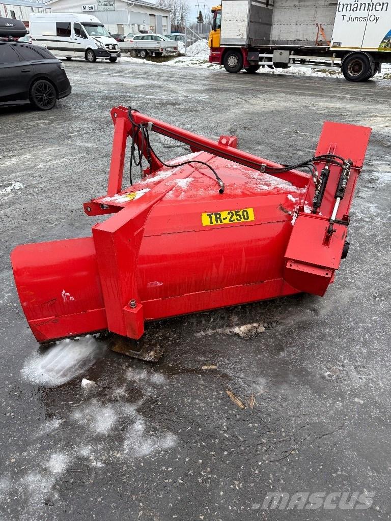 Varila Steel TR 250 Sněhové frézy
