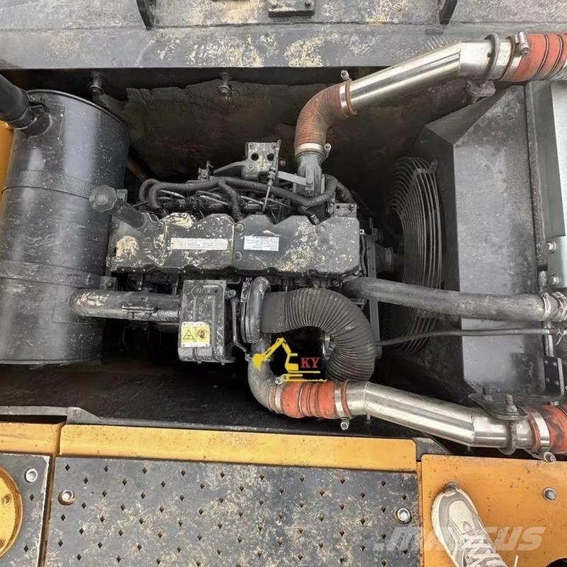 Hyundai 225VS Pásová rýpadla