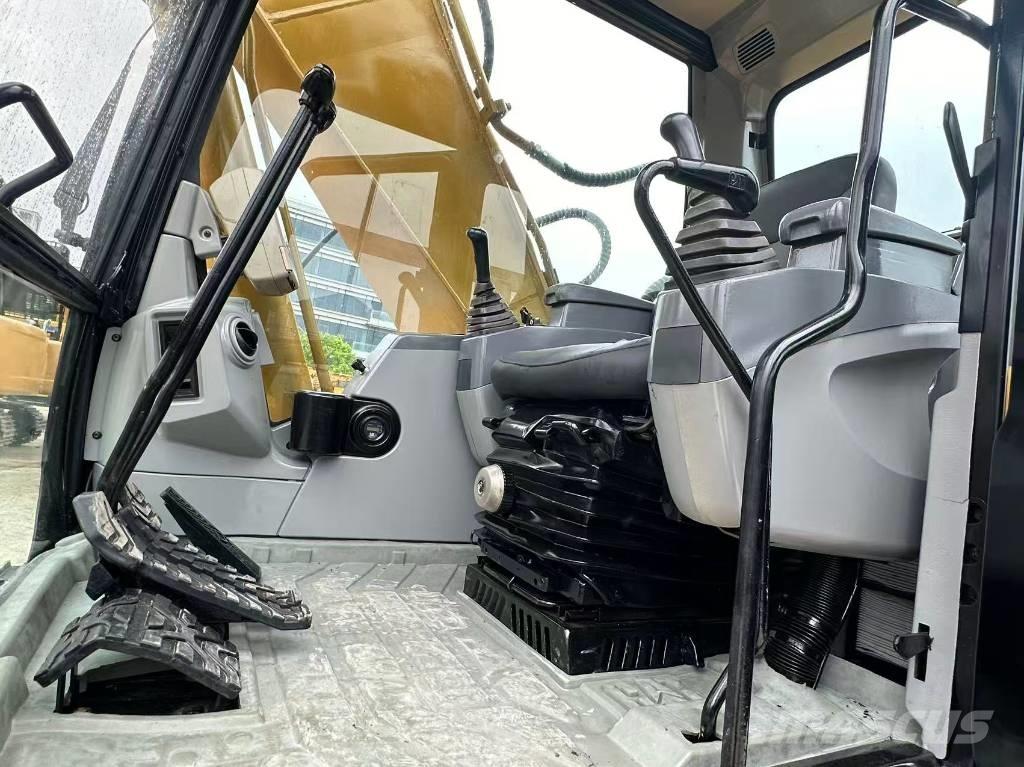 CAT 320 C L Pásová rýpadla