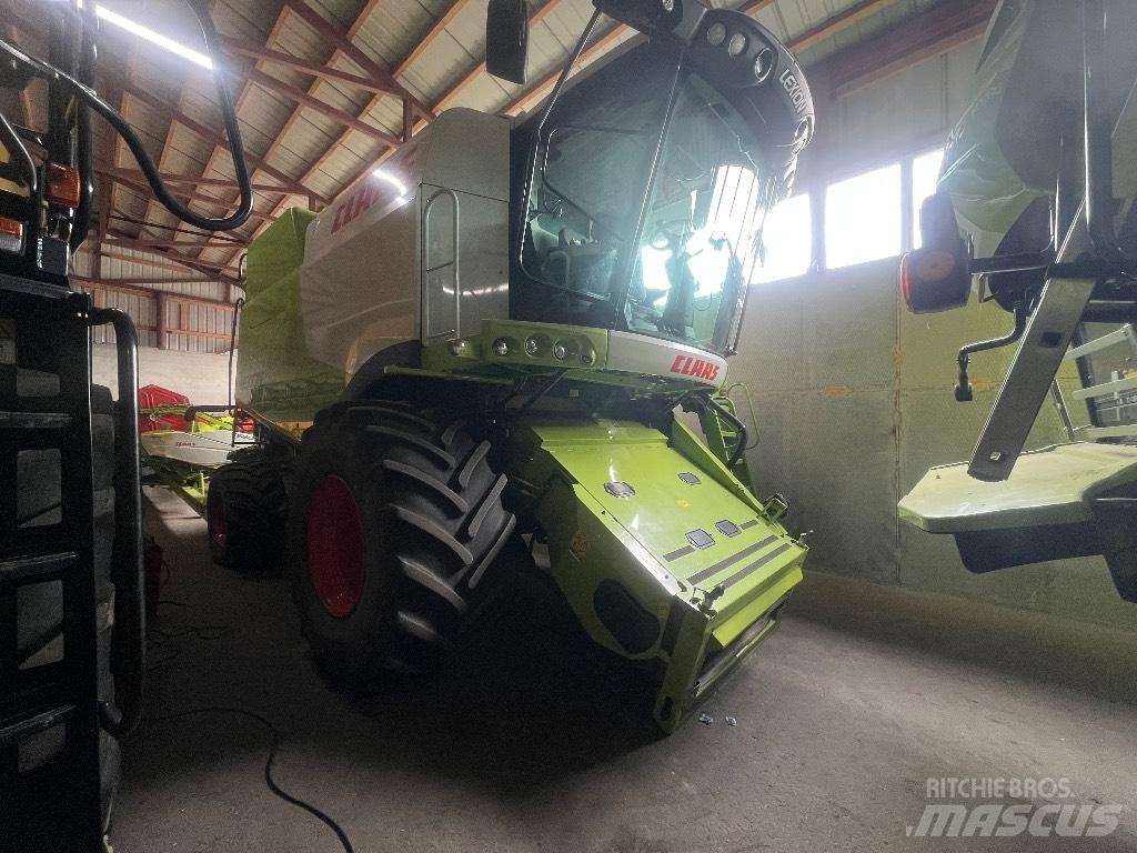 CLAAS Lexion 660 Sklízecí mlátičky