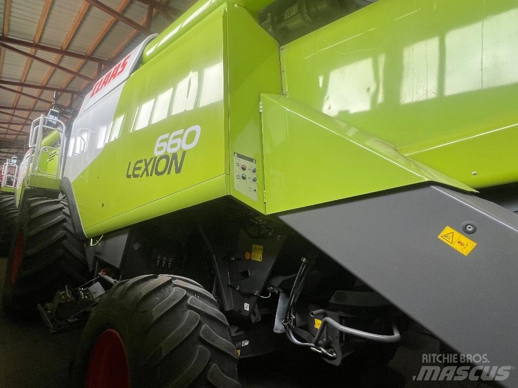 CLAAS Lexion 660 Sklízecí mlátičky