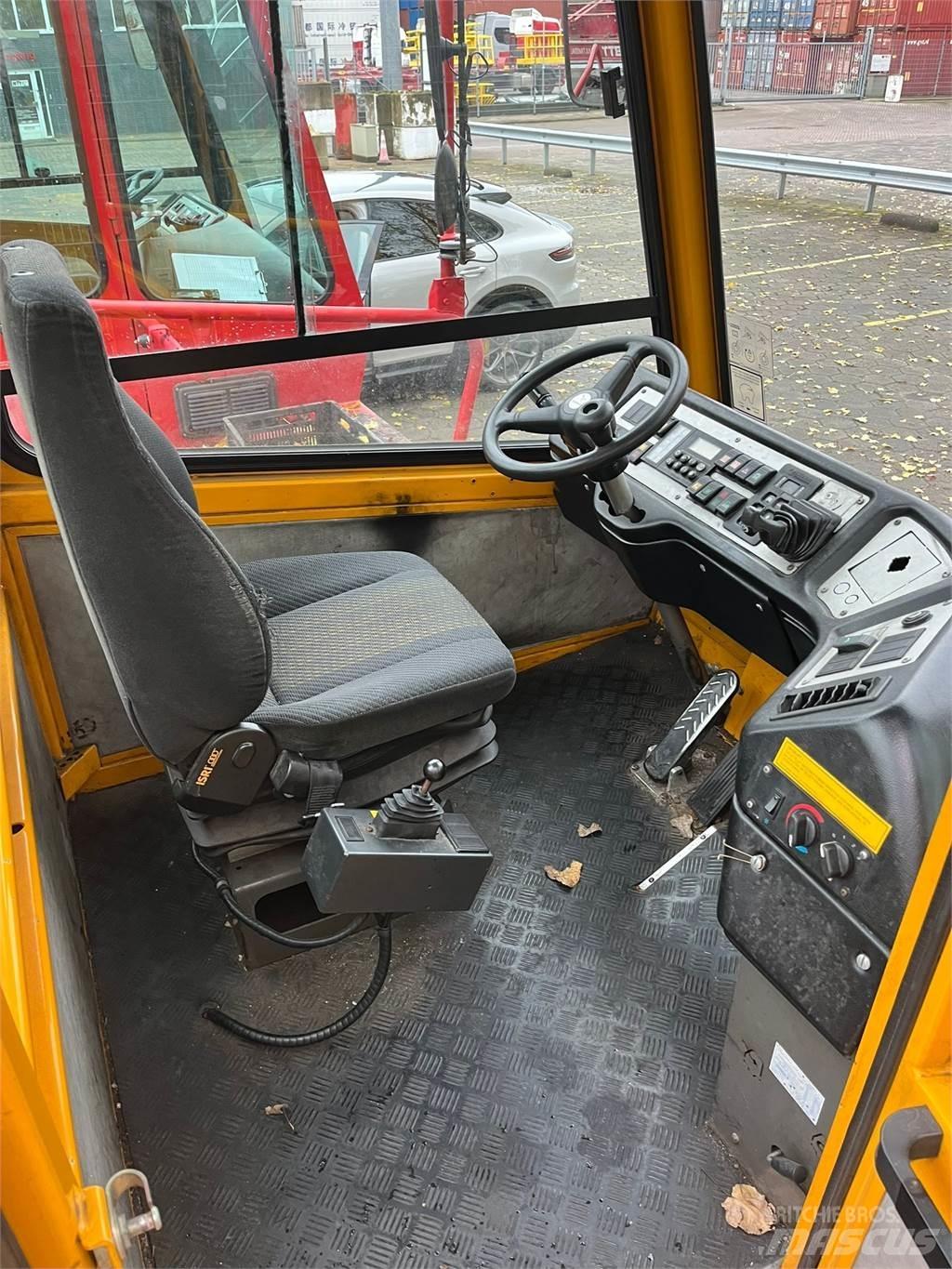 Terberg YT182 Terminálový tahač