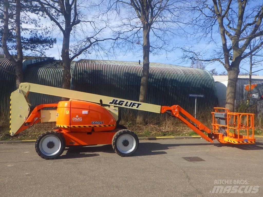 JLG 600AJ Kloubové plošiny