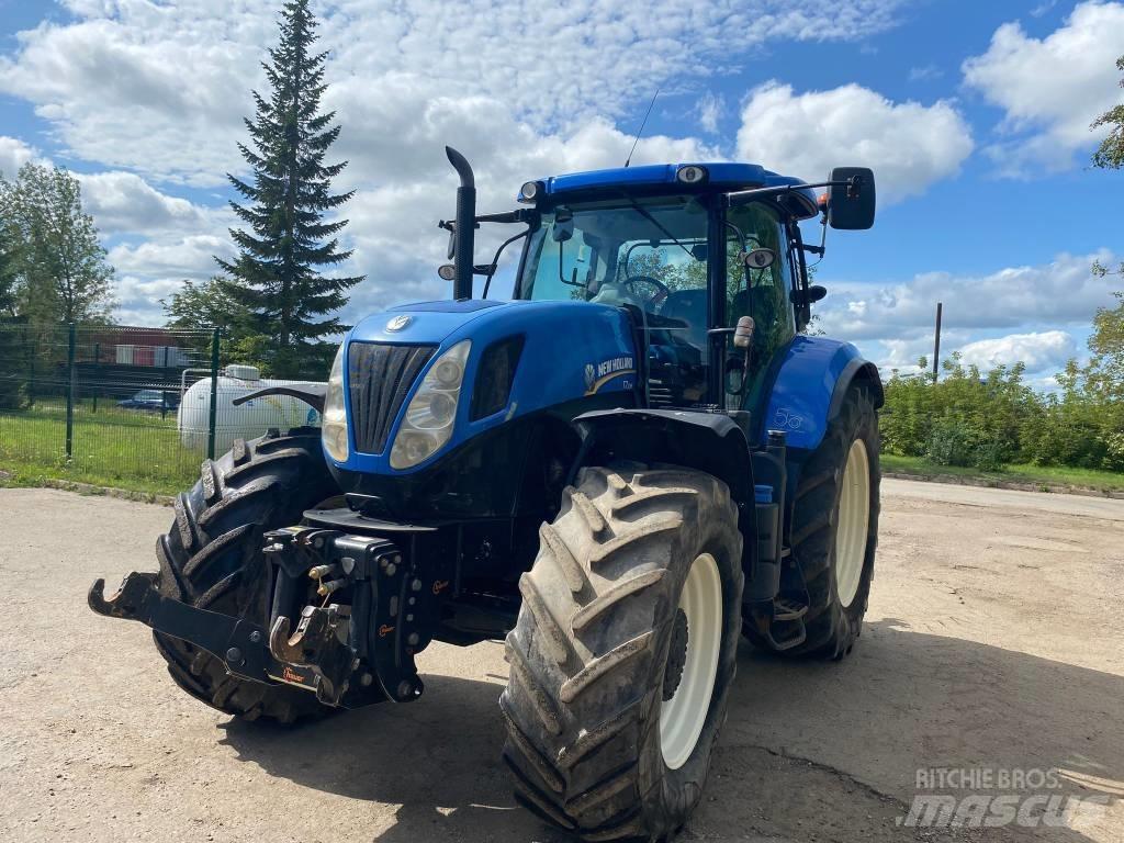New Holland T 7.235 Traktory