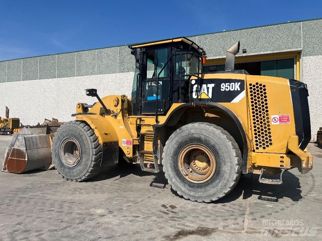CAT 950K Kolové nakladače