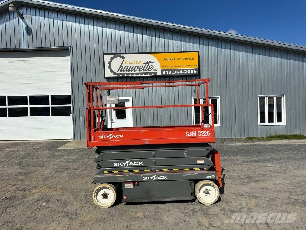 SkyJack SJ 3226 Nůžková zvedací plošina