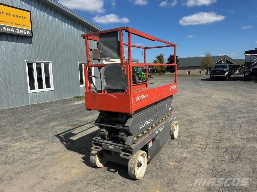 SkyJack SJ 3226 Nůžková zvedací plošina