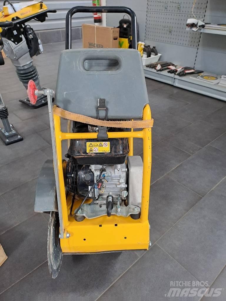 Wacker Neuson BFS735 Pily na beton a kámen
