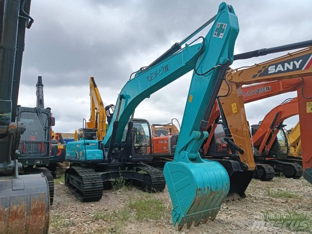 Kobelco SK 210 Midi rýpadla 7t - 12t