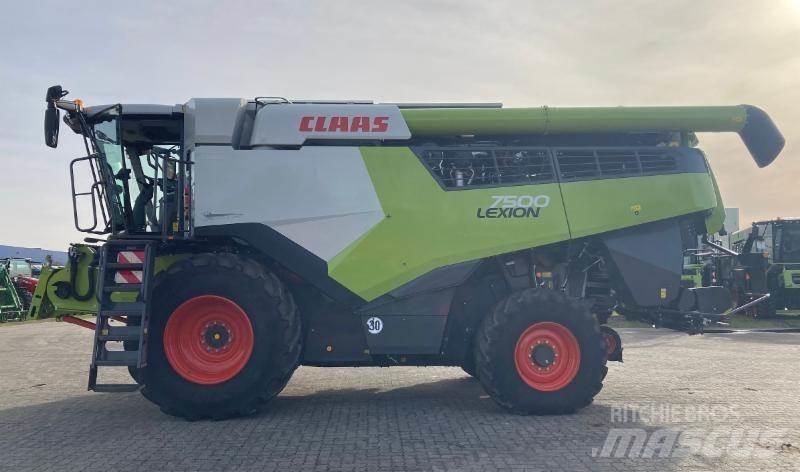 CLAAS LEXION 7500 Sklízecí mlátičky