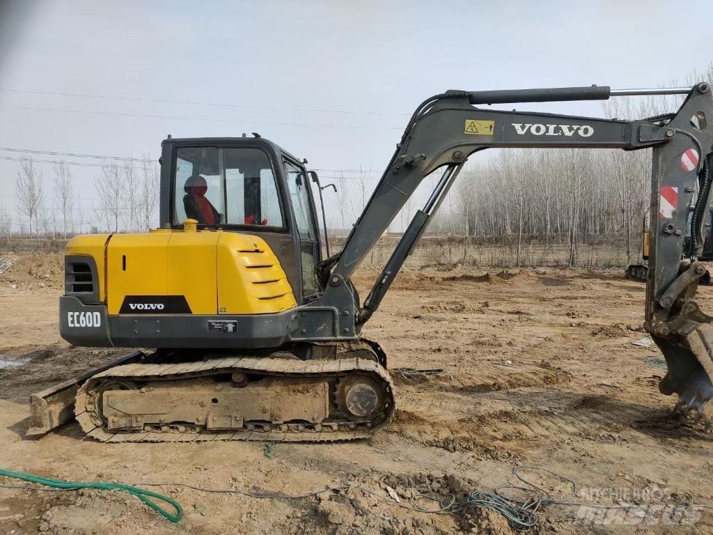 Volvo EC 60D Midi rýpadla 7t - 12t