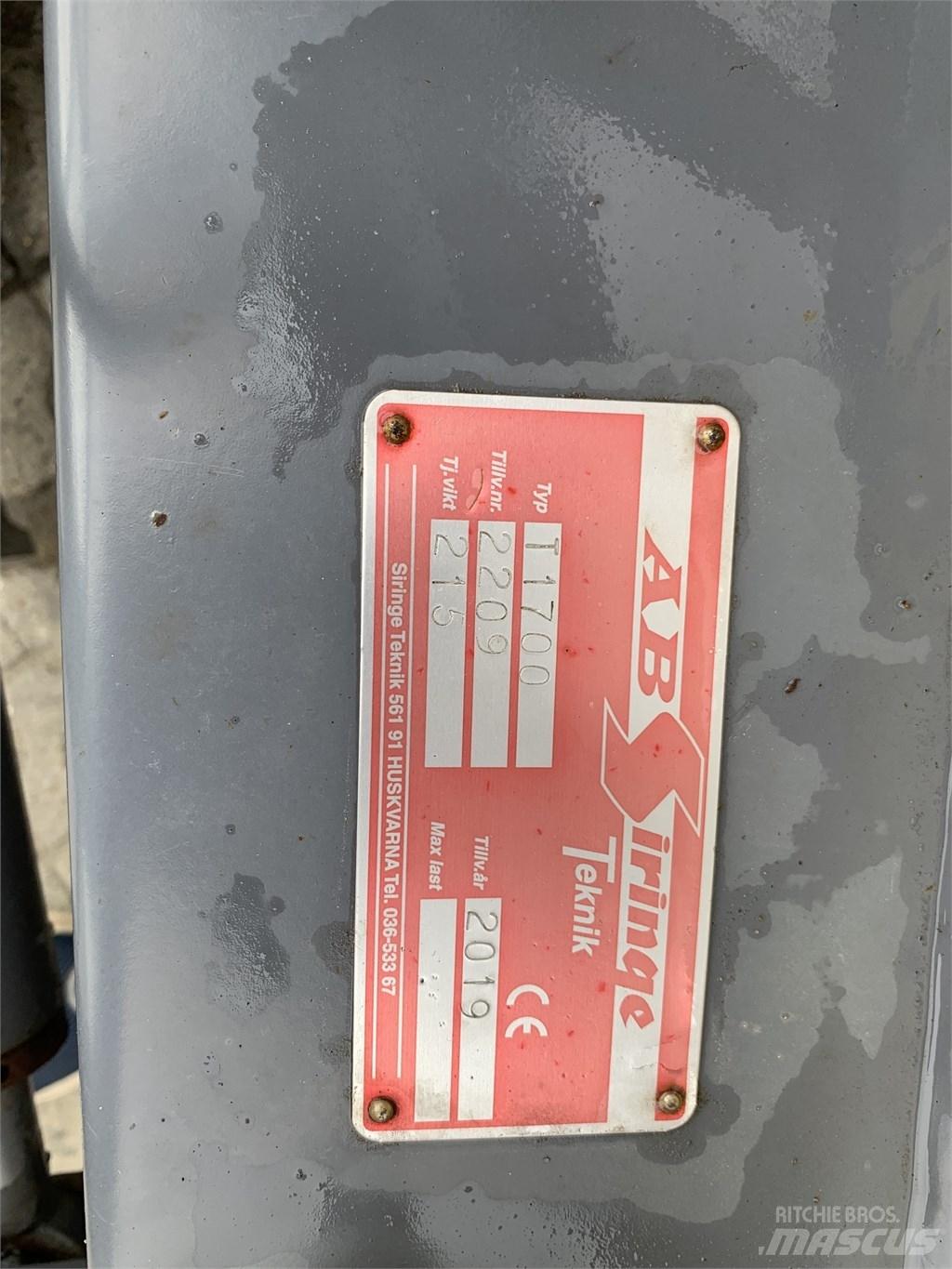 Wacker Neuson WL 28 Kolové nakladače