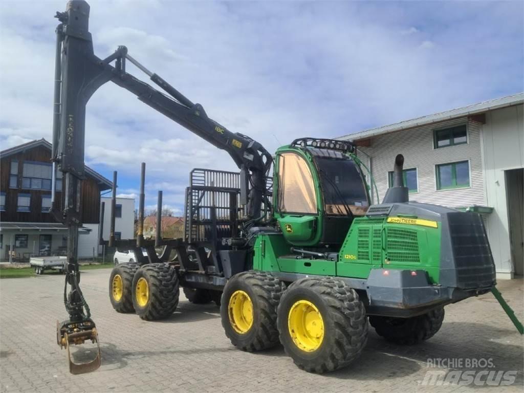 John Deere 1210 G Vyvážecí traktory