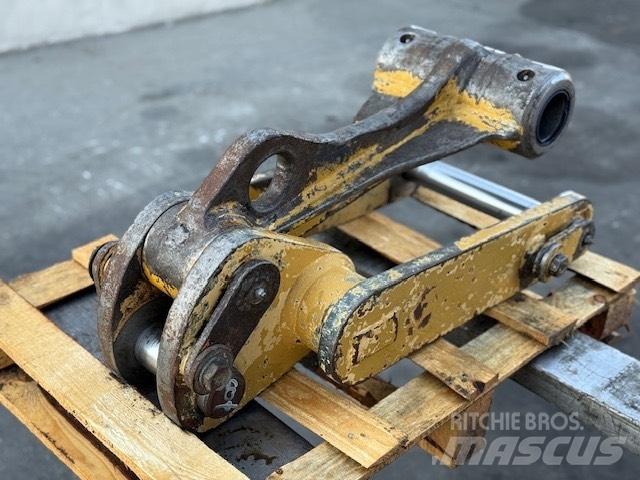 CAT 315 BUCKET ARM Výložníky a lžíce