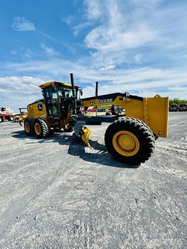 DEERE 672G Grejdry