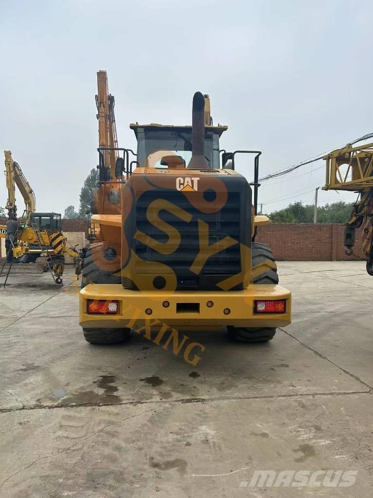 CAT 950 GC Kolové nakladače