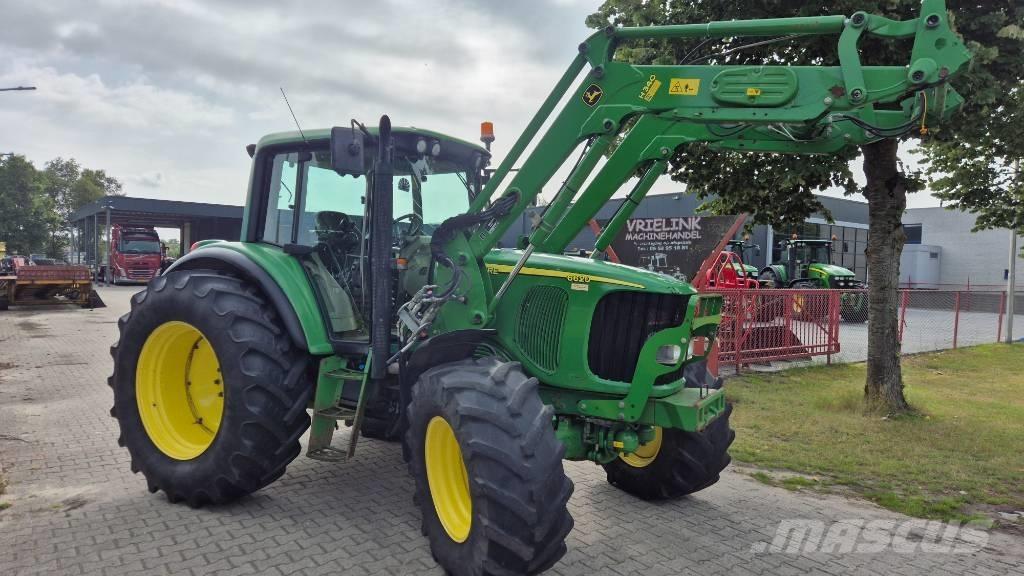John Deere 6620 AP Traktory