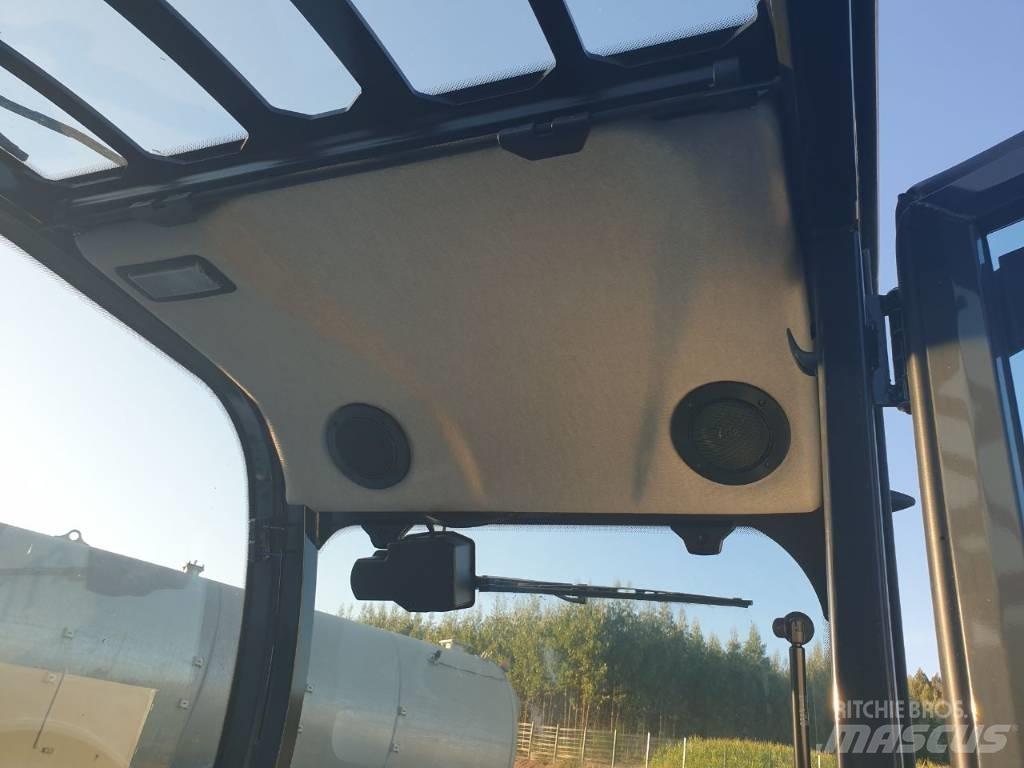 Bobcat TL30.60 Teleskopické nakladače pro zemědělství