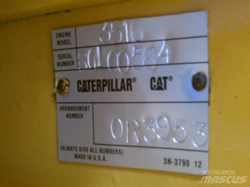 CAT 789 Pevné dempry