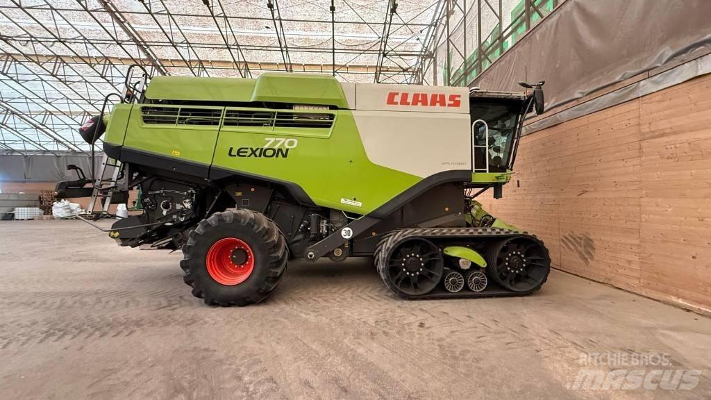 CLAAS Lexion 770 TT Sklízecí mlátičky