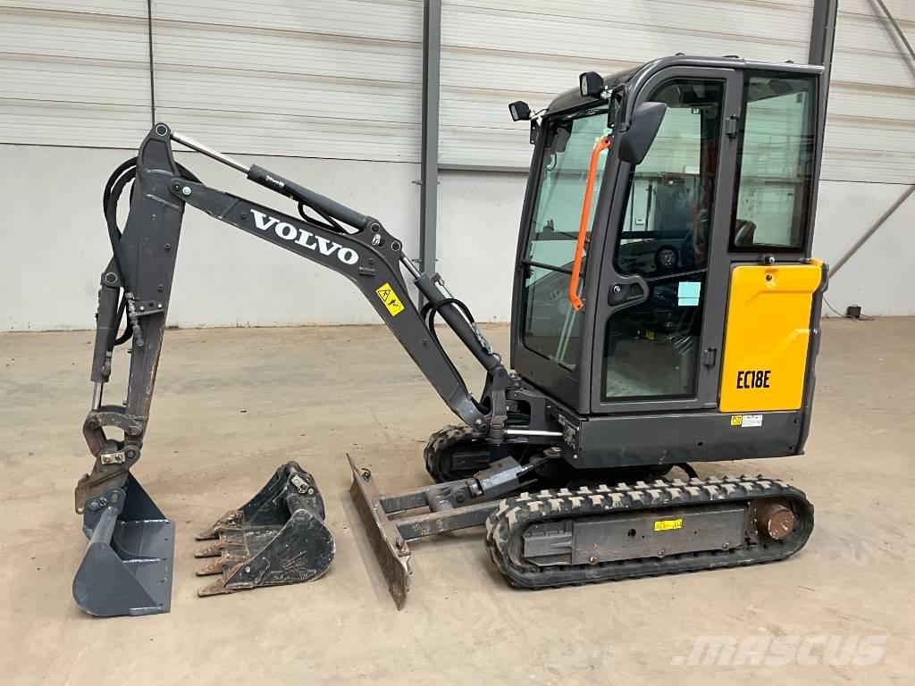 Volvo EC 18 E Mini rýpadla < 7t