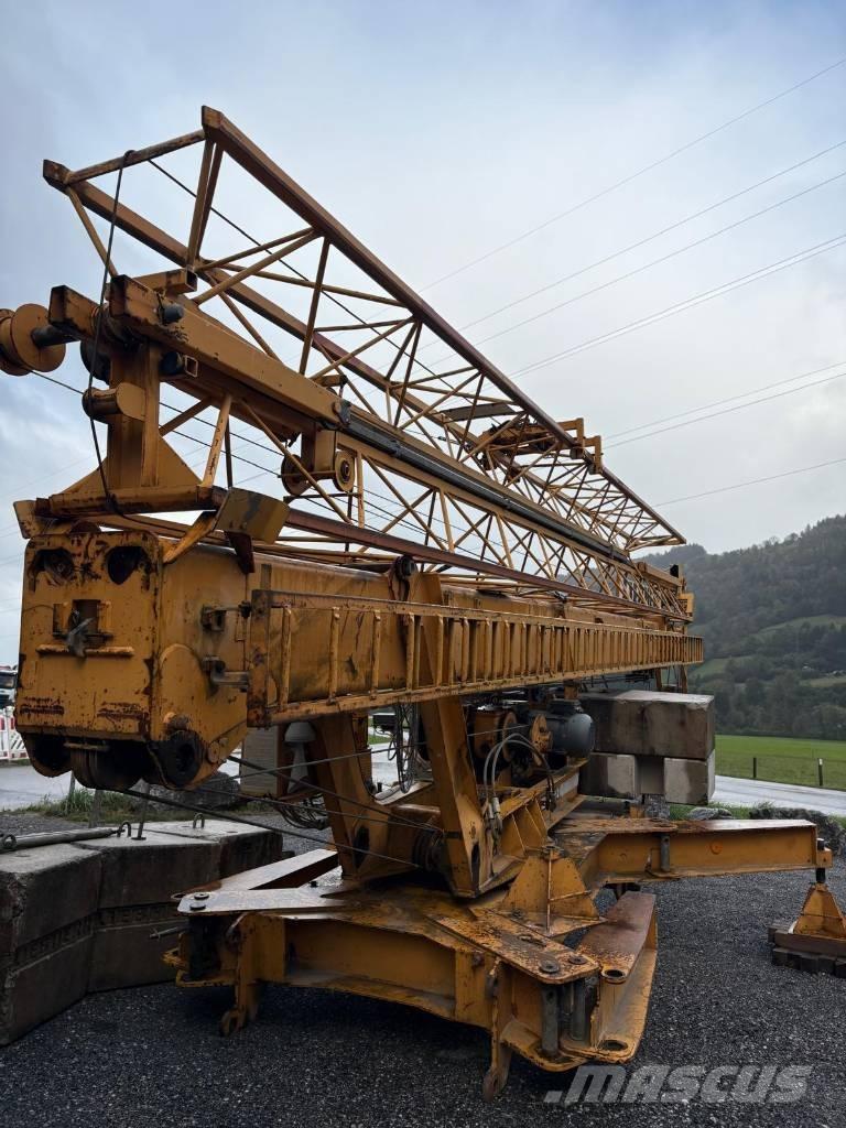 Liebherr 20 K Stavební jeřáby