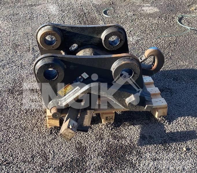 CAT Attache rapide Kolová rýpadla