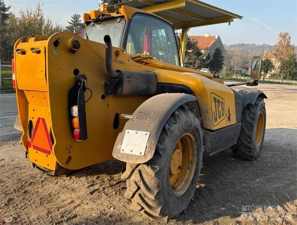JCB 535-95 AGRI Teleskopické nakladače pro zemědělství