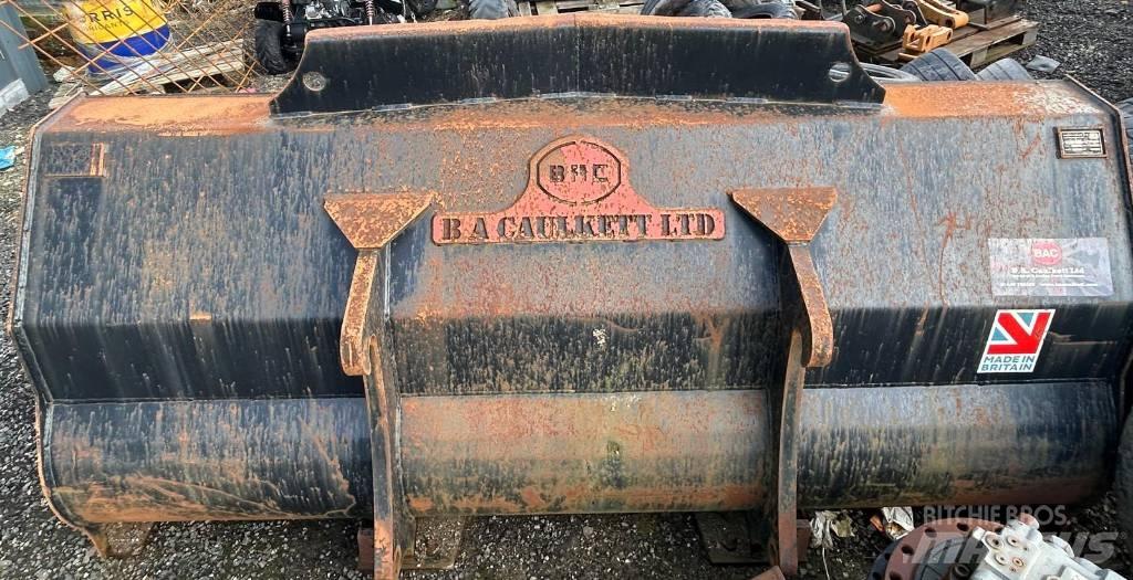  B A Caulkett Bucket Stavebnictví - ostatní