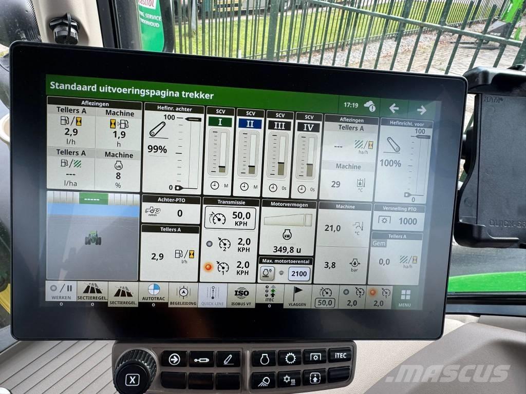 John Deere 6R 150 Traktory