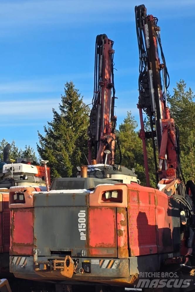 Sandvik DP 1500 i Tunelové a podzemní důlní vrtačky