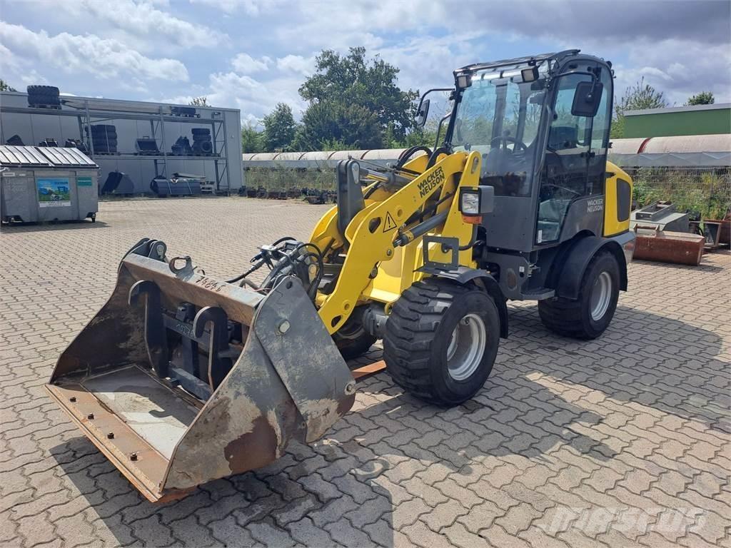 Wacker Neuson WL32 Kolové nakladače