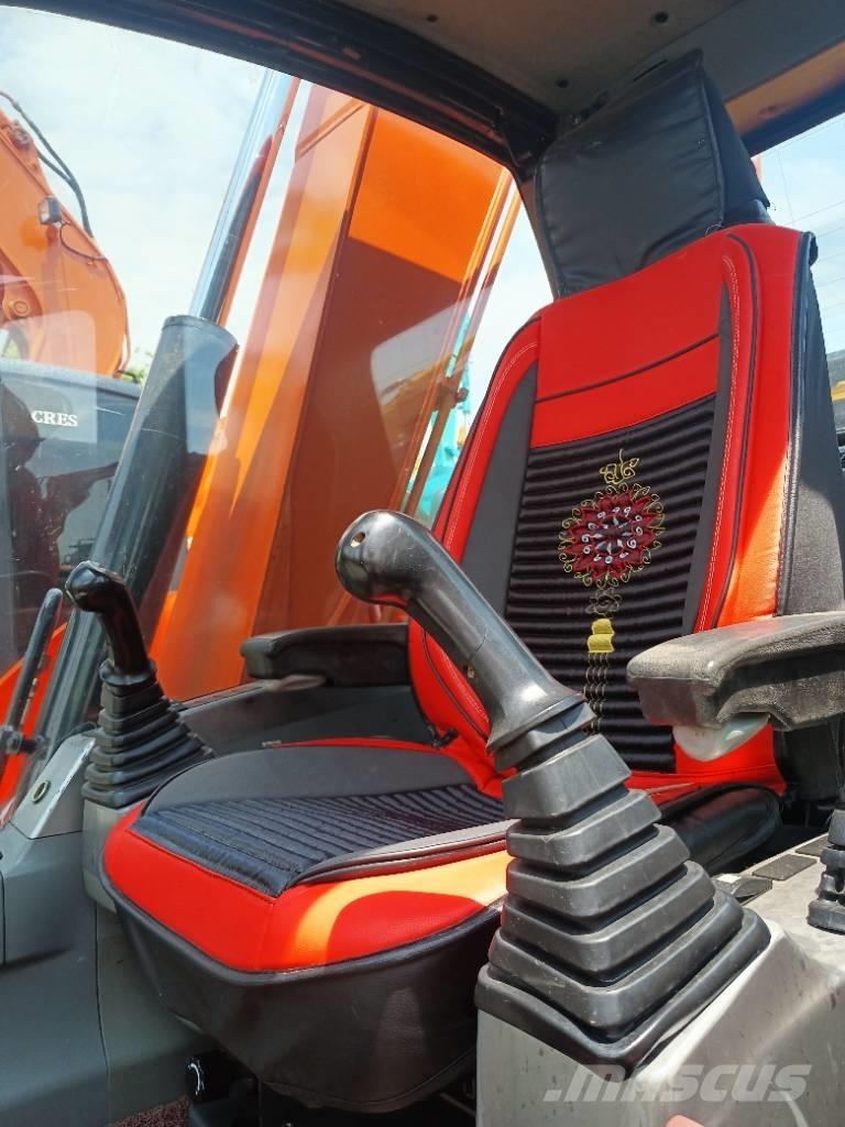 Doosan DX 75 Pásová rýpadla